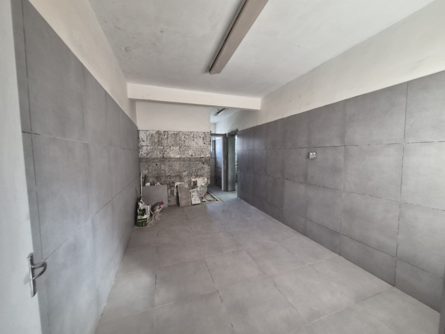 To Let Commercial Property for Rent in Maitland Western Cape
